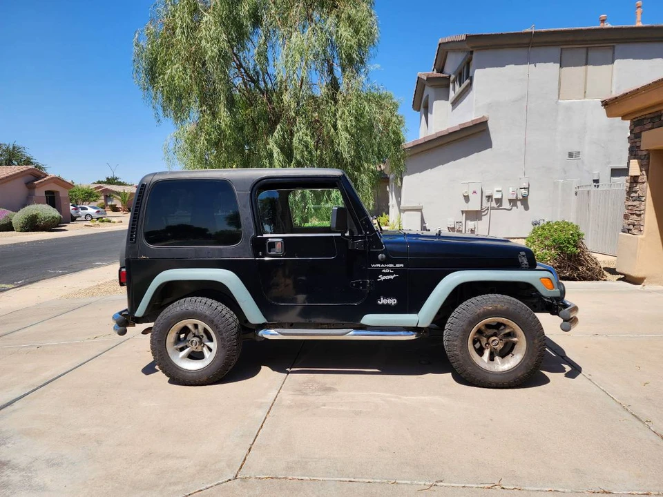 2000 Jeep TJ Wrangler - Image 2 of 23