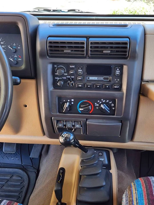 2000 Jeep TJ Wrangler - Image 8 of 23