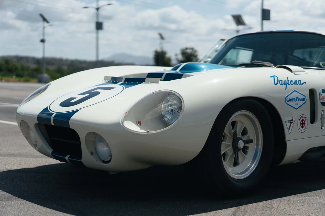 Shelby Daytona Replica - Image 14 of 31