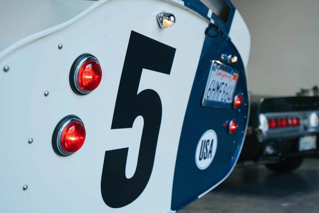 Shelby Daytona Replica - Image 17 of 31
