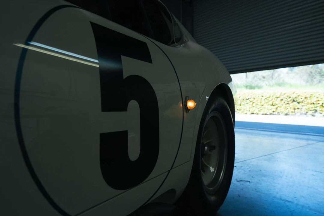 Shelby Daytona Replica - Image 24 of 31