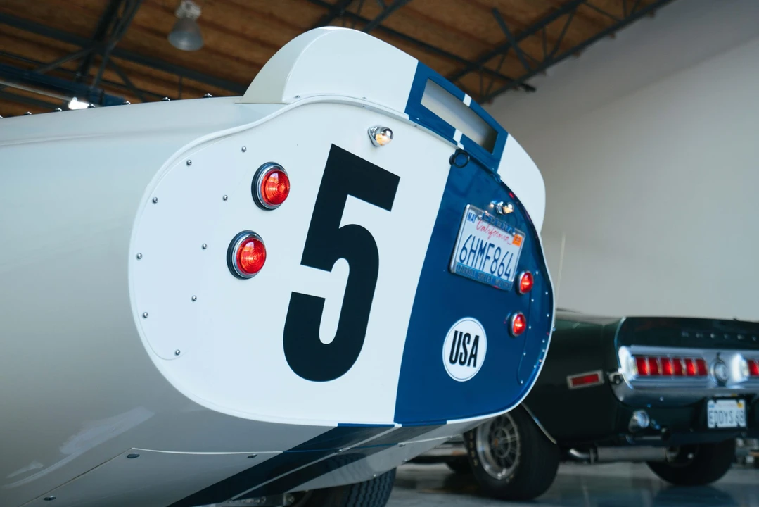 Shelby Daytona Replica - Image 18 of 31