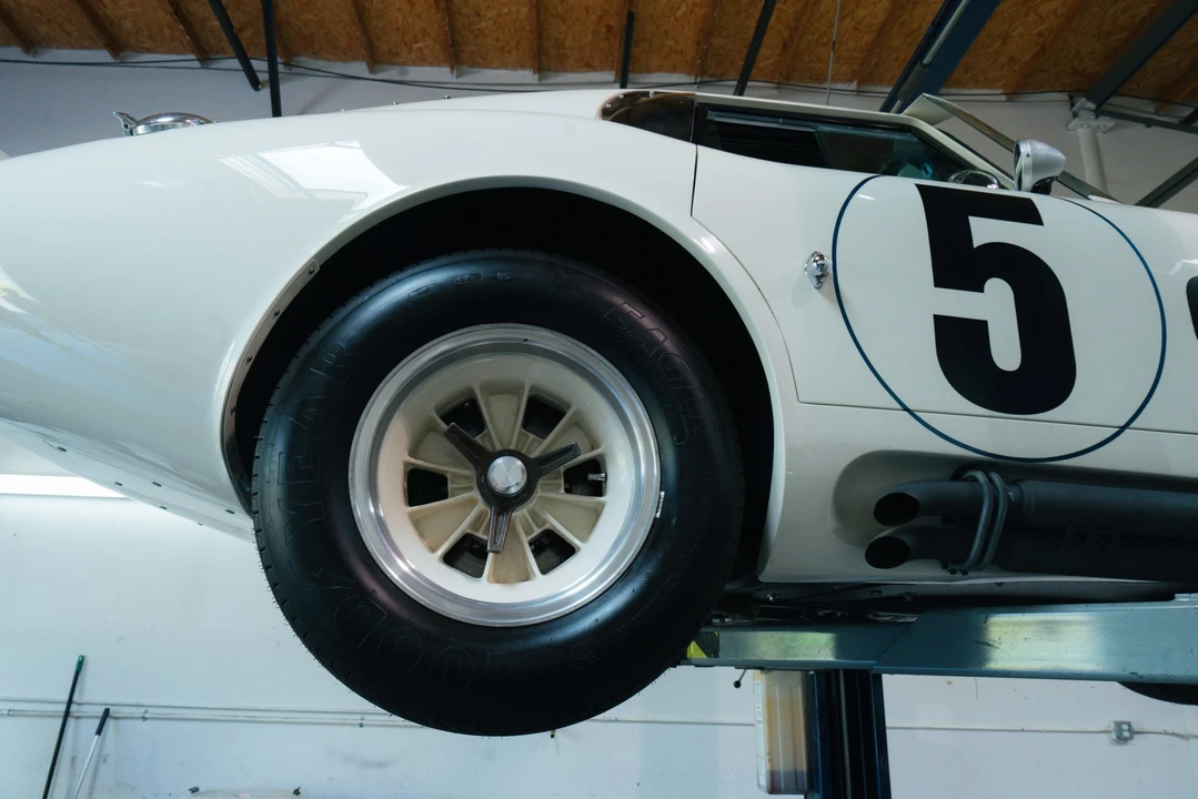 Shelby Daytona Replica - Image 31 of 31