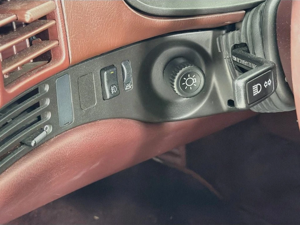 1988 Porsche 944 S - Image 17 of 31
