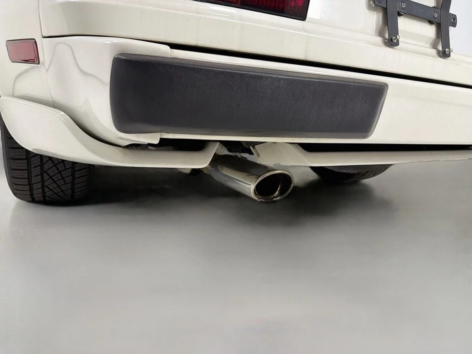 1988 Porsche 944 S - Image 14 of 31