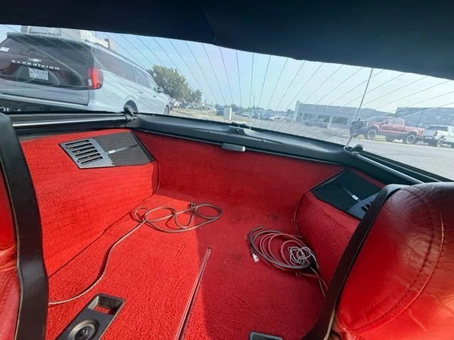 1989 Chevrolet Corvette C4 - Image 13 of 17