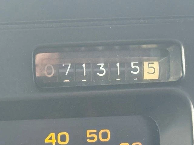 1989 Chevrolet Corvette C4 - Image 16 of 17