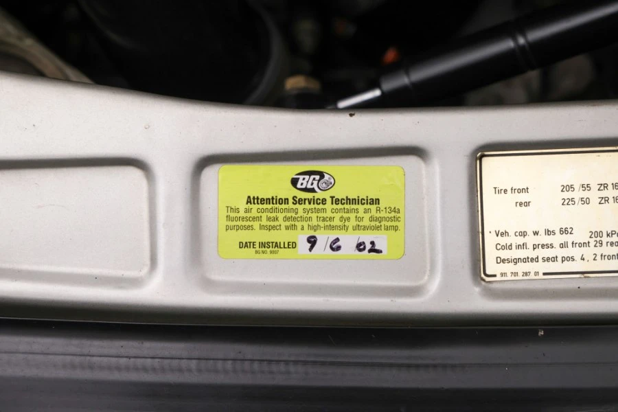1989 Porsche 911 Carrera 3.2 - Image 16 of 31