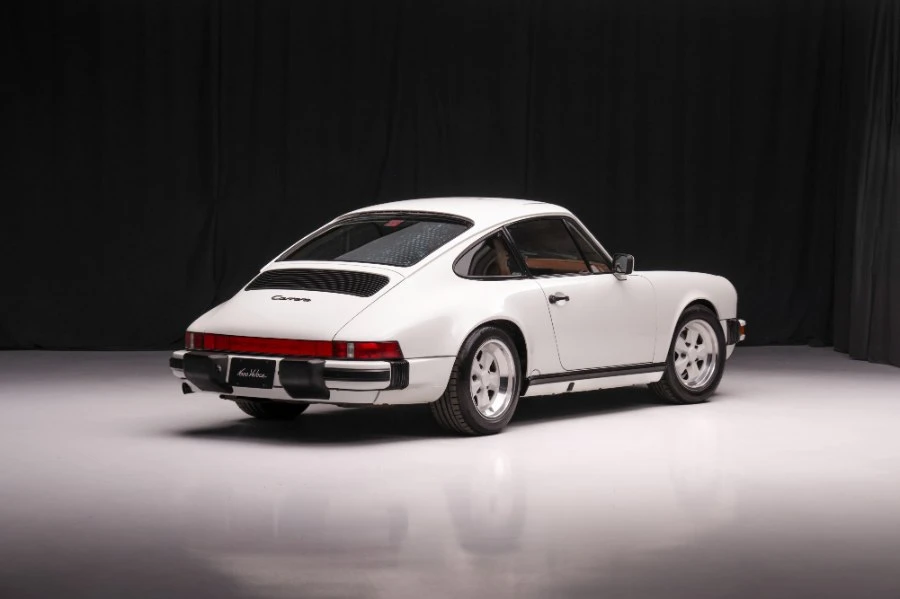 1989 Porsche 911 Carrera 3.2 - Image 6 of 31