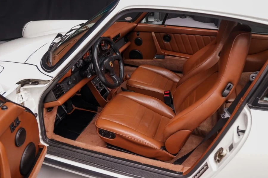 1989 Porsche 911 Carrera 3.2 - Image 30 of 31