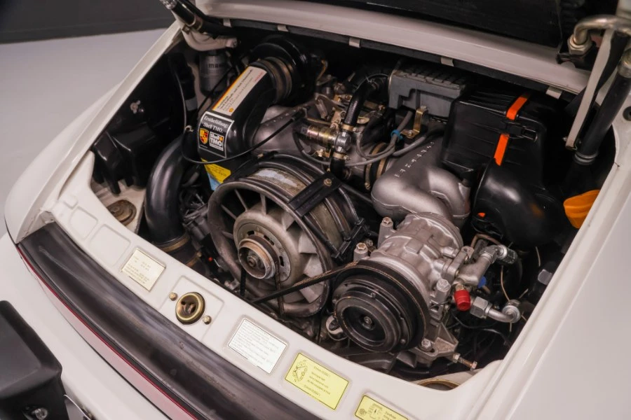 1989 Porsche 911 Carrera 3.2 - Image 23 of 31
