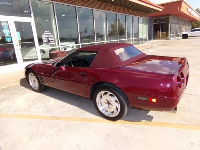1993 Chevrolet Corvette C4 - Image 27 of 31