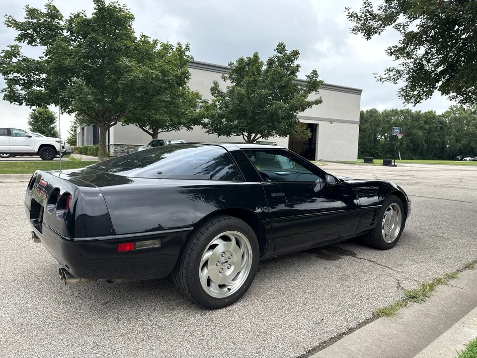 1994 Chevrolet Corvette C4 - Image 5 of 25