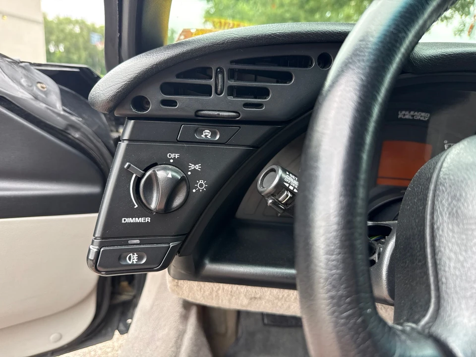 1994 Chevrolet Corvette C4 - Image 21 of 25