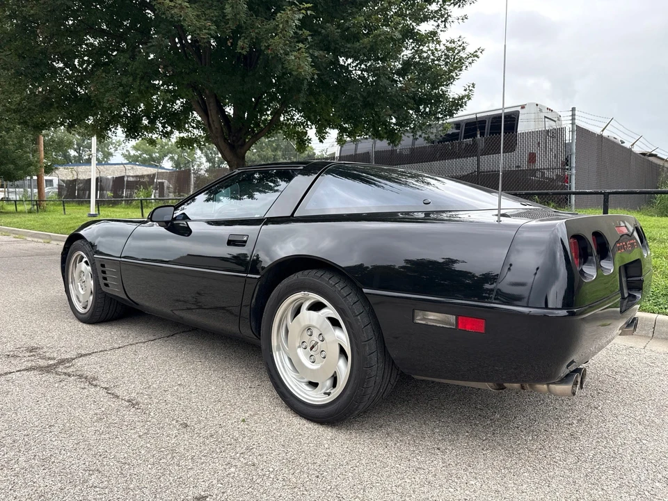 1994 Chevrolet Corvette C4 - Image 7 of 25