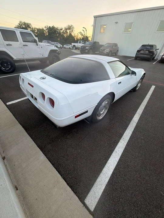 1995 Chevrolet Corvette C4 - Image 3 of 4