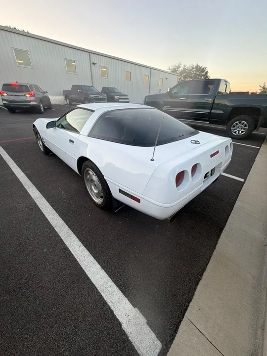 1995 Chevrolet Corvette C4 - Image 4 of 4