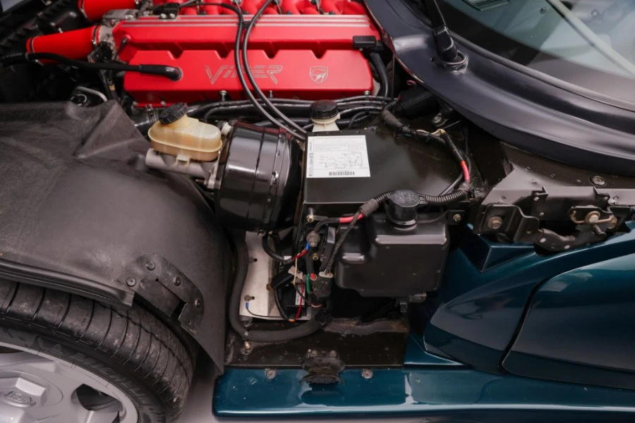 1995 Dodge Viper 1st Gen - Image 16 of 31