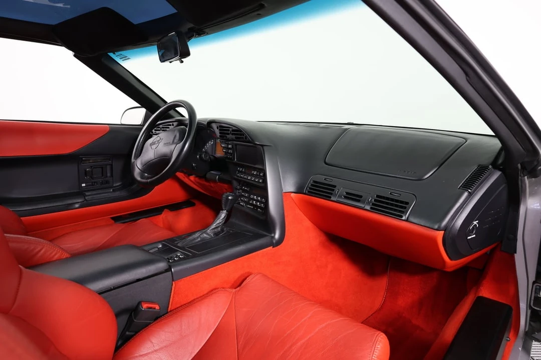1996 Chevrolet Corvette C4 - Image 16 of 31