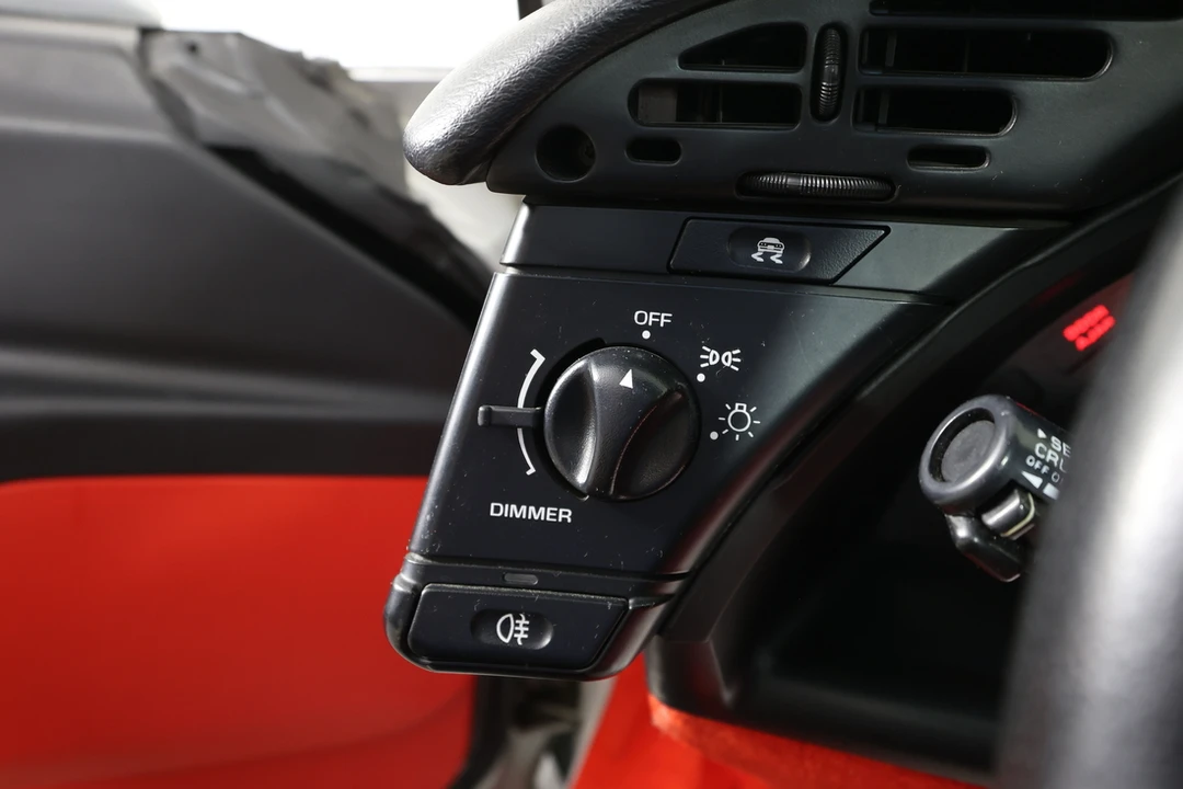 1996 Chevrolet Corvette C4 - Image 23 of 31
