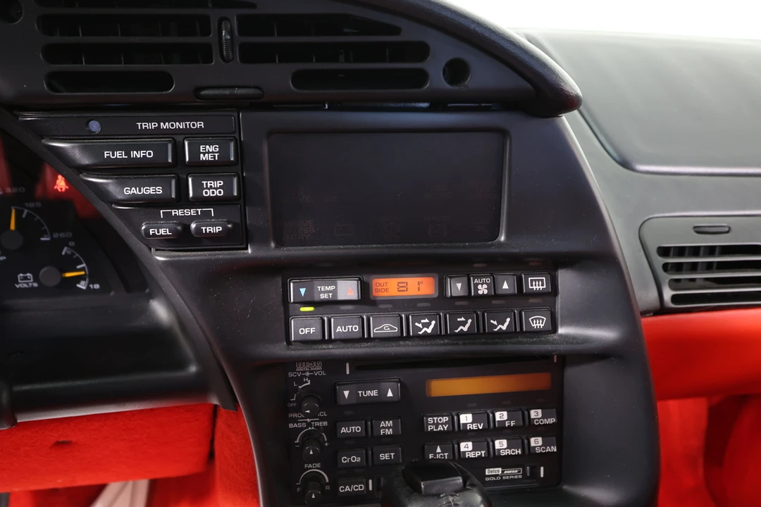 1996 Chevrolet Corvette C4 - Image 25 of 31