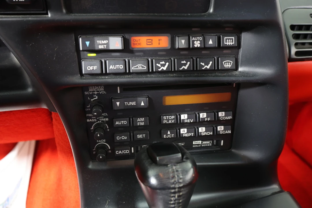 1996 Chevrolet Corvette C4 - Image 26 of 31