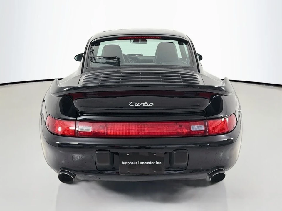 1996 Porsche 993 Carrera - Image 10 of 31