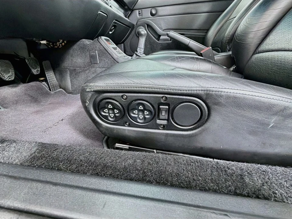 1996 Porsche 993 Carrera - Image 20 of 31