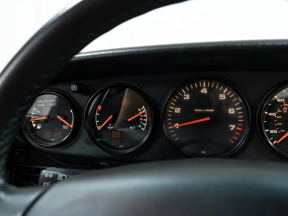 1997 Porsche 993 Carrera - Image 25 of 31