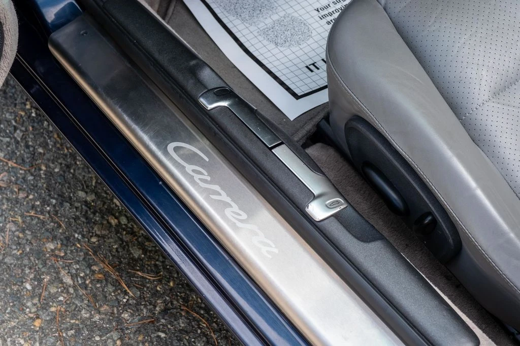 1999 Porsche 996 Carrera - Image 19 of 31
