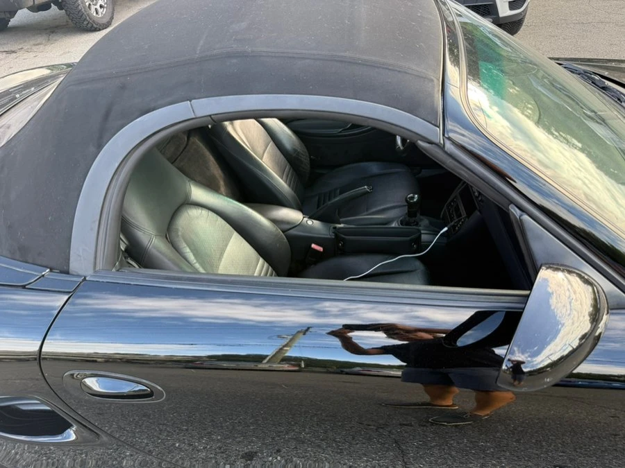 1999 Porsche 986 Boxster - Image 20 of 31