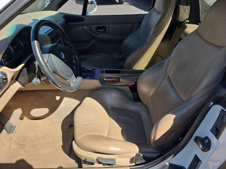 2000 BMW Z3 Roadster - Image 9 of 24