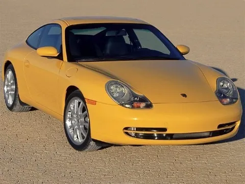 2000 Porsche 911 Carrera
