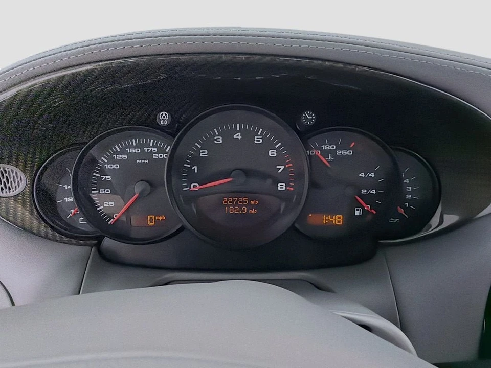 2001 Porsche 911 - Image 18 of 31