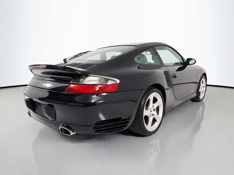 2001 Porsche 911 - Image 9 of 31