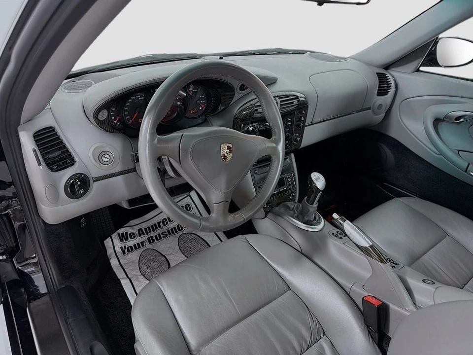 2001 Porsche 911 - Image 4 of 31