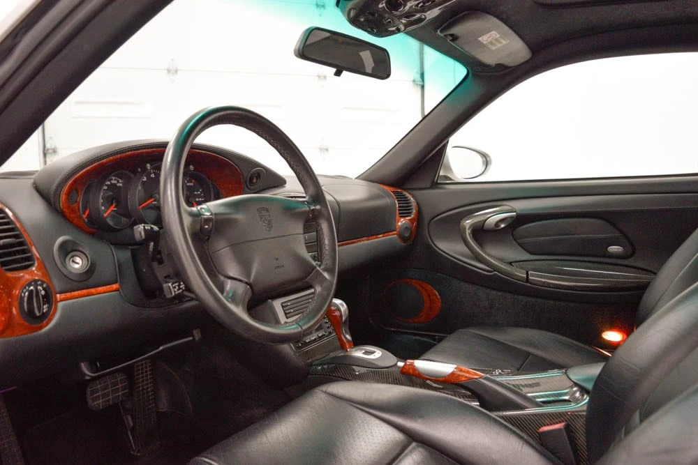 2001 Porsche 996 Carrera - Image 9 of 25