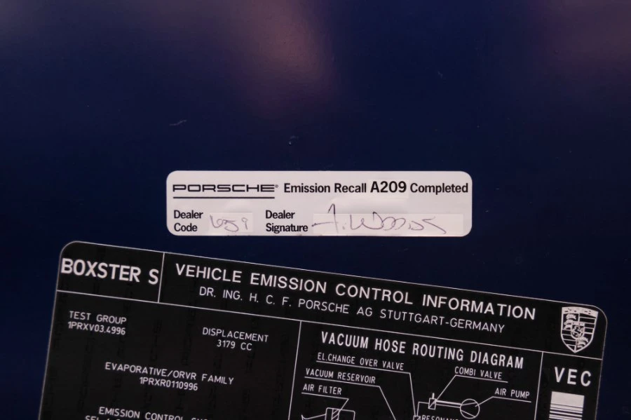 2001 Porsche 986 Boxster S - Image 16 of 31