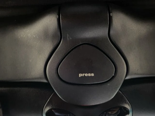 2001 Porsche 986 Boxster S - Image 3 of 31