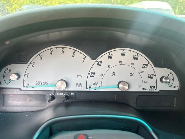 2002 Ford Thunderbird 11th Gen - Image 20 of 22