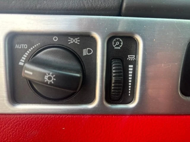 2002 Ford Thunderbird 11th Gen - Image 21 of 22