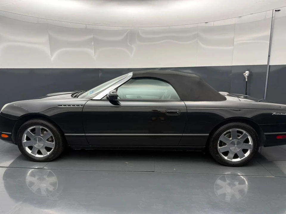 2002 Ford Thunderbird 11th Gen - Image 4 of 26