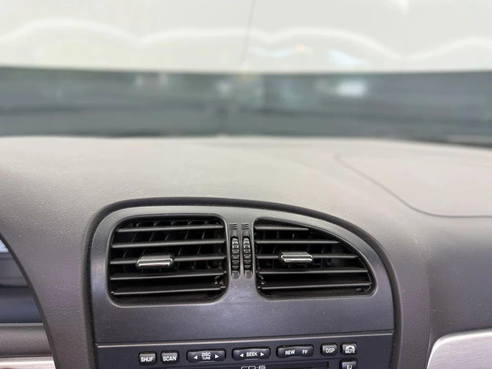 2002 Ford Thunderbird 11th Gen - Image 23 of 26