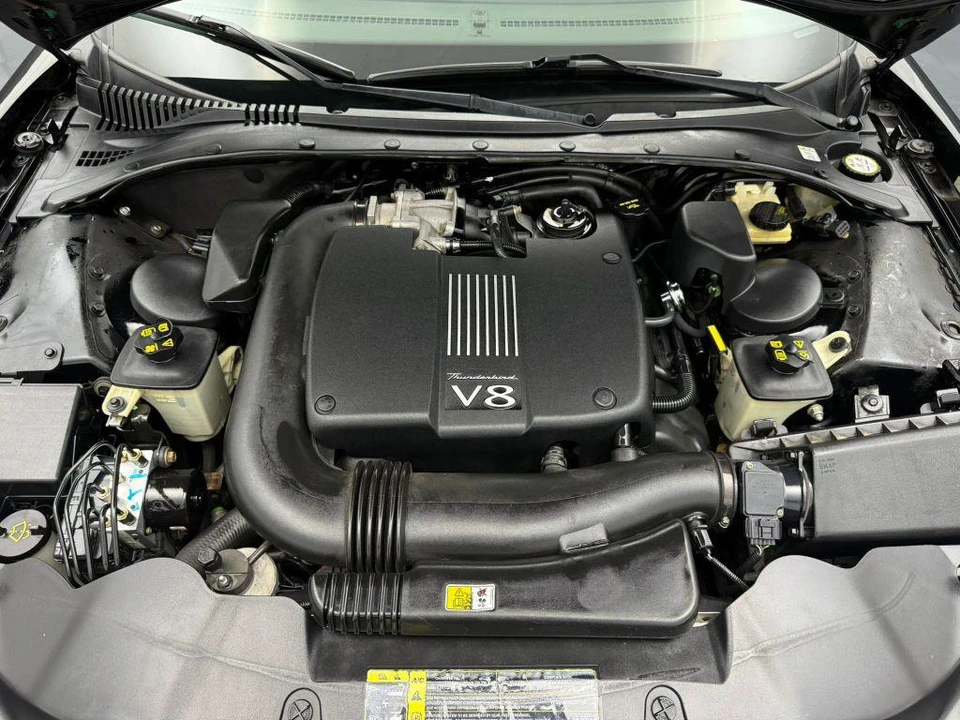 2002 Ford Thunderbird 11th Gen - Image 13 of 26