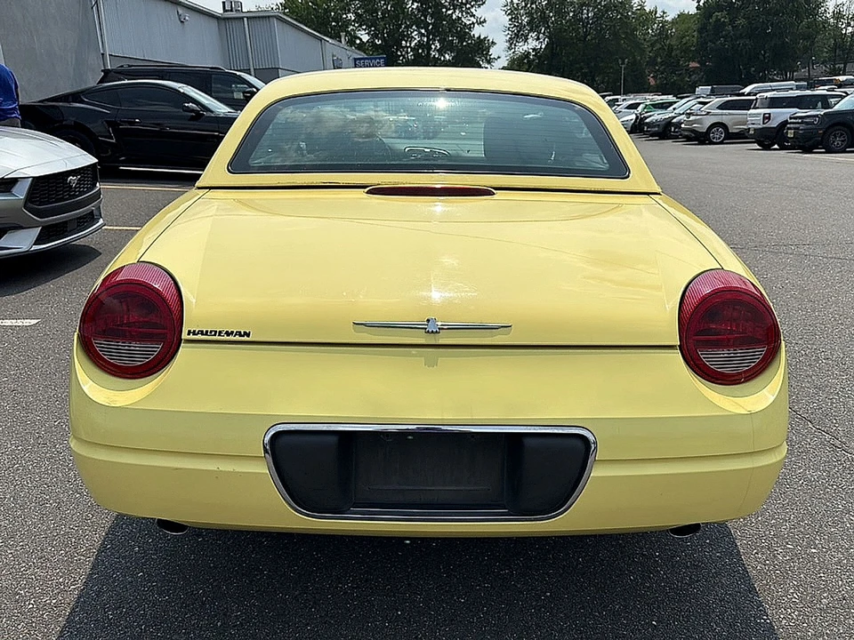 2002 Ford Thunderbird 11th Gen - Image 15 of 21