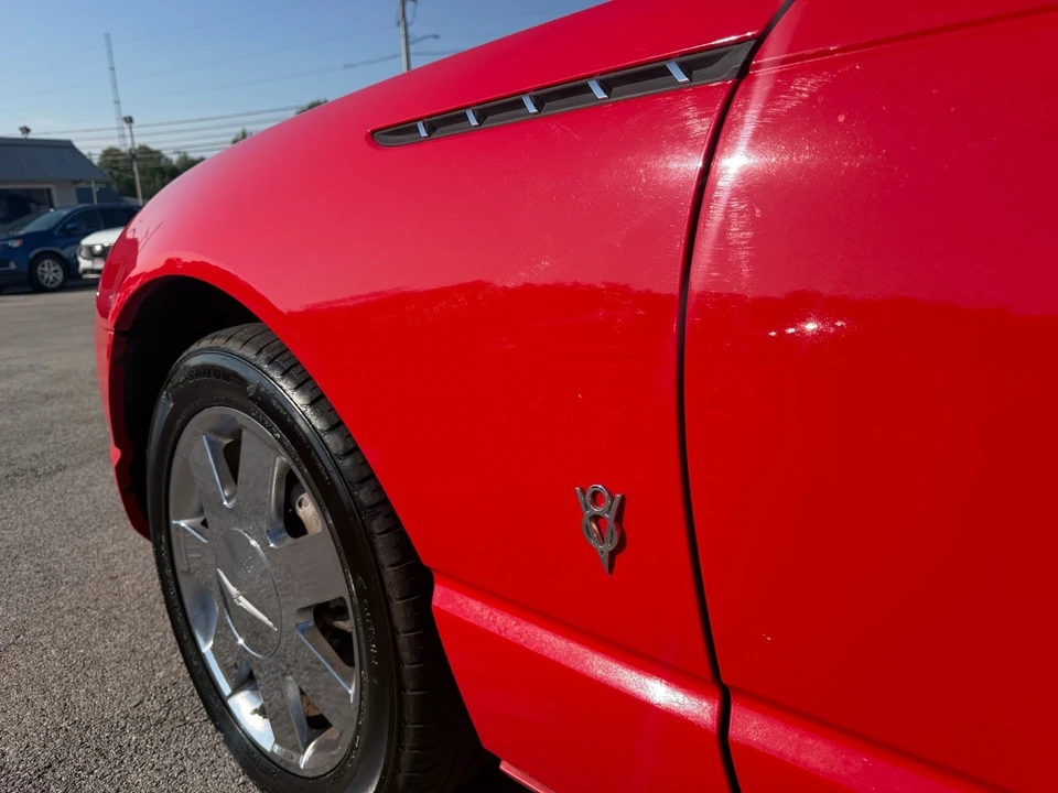 2002 Ford Thunderbird 11th Gen - Image 12 of 31