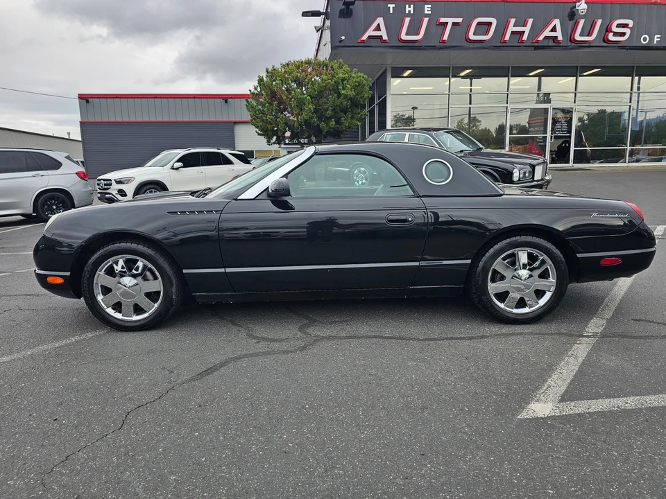 2002 Ford Thunderbird 11th Gen - Image 2 of 30