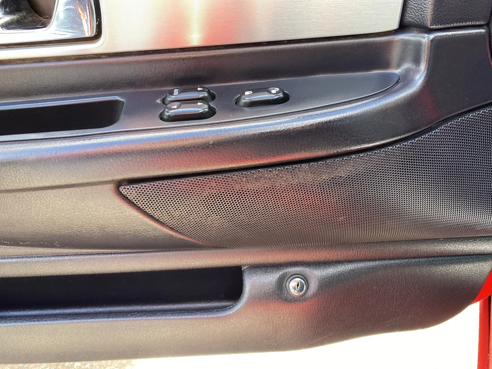 2003 Ford Thunderbird 11th Gen - Image 10 of 15