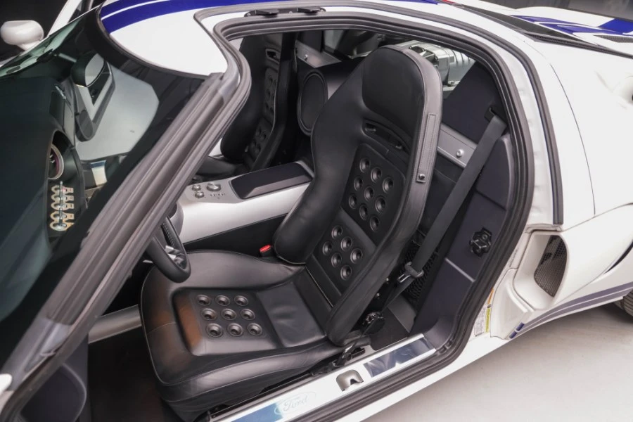 2005 Ford GT 1st Gen - Image 31 of 31