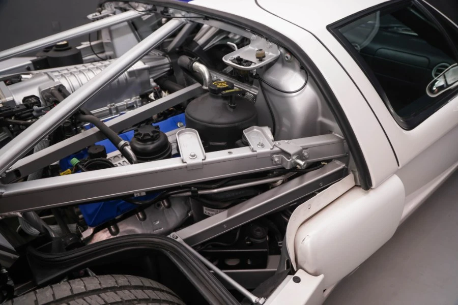 2005 Ford GT 1st Gen - Image 15 of 31